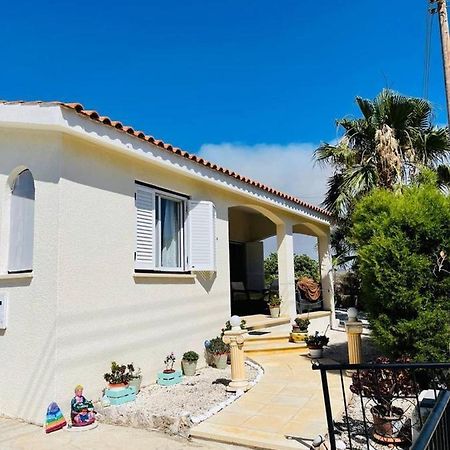 Coral Bay Villa Fortune Exterior foto